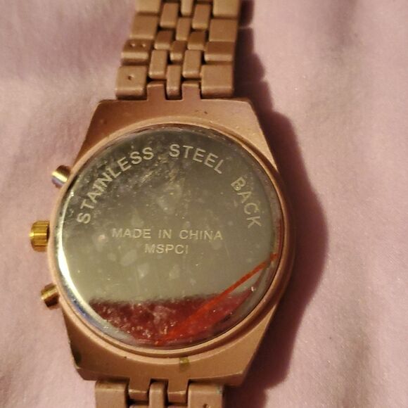 NEW Rose Gold Tone Chronograph Style Ladies Watch Gold Face Wristwatch Timepiece - Picture 5 of 8